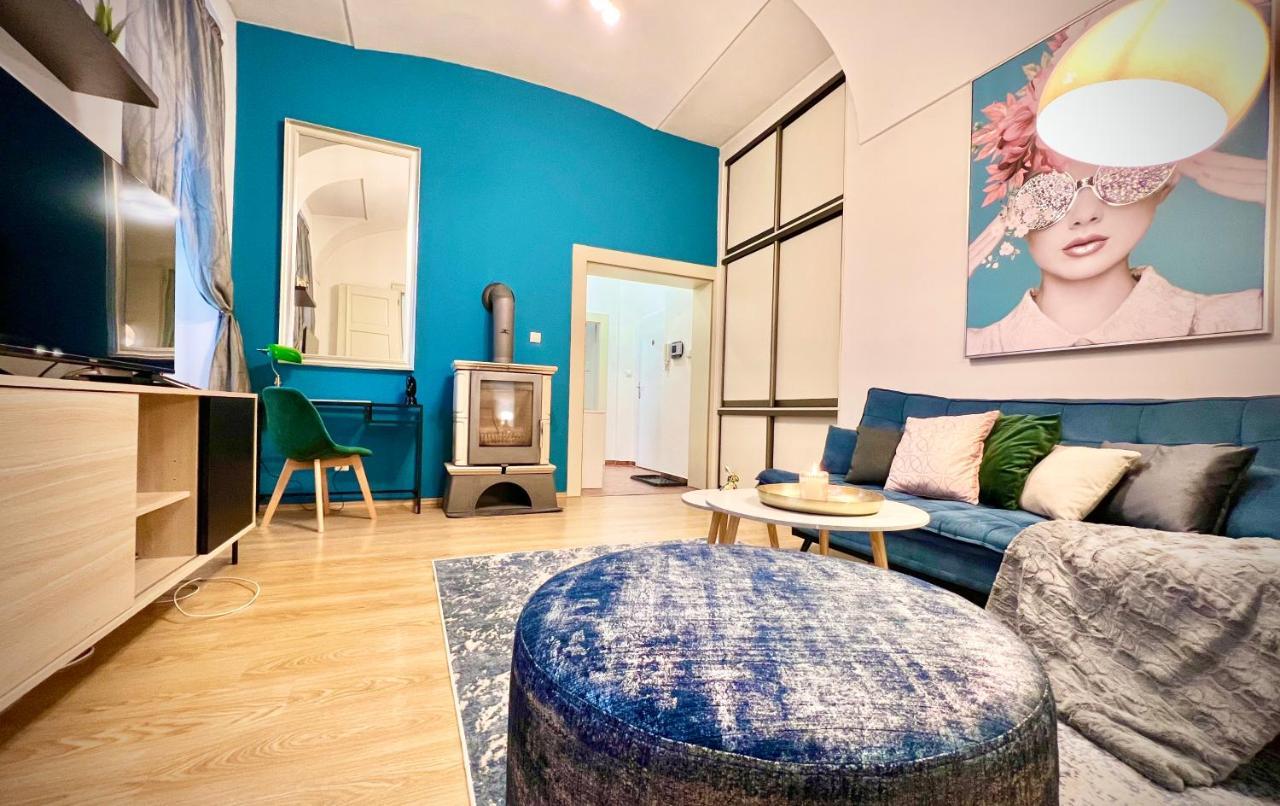 Elegant Apartment In Košice Buitenkant foto